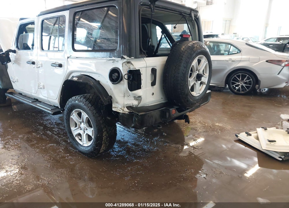 2019 JEEP WRANGLER UNLIMITED VIN: 1C4HJXDG1KW577779