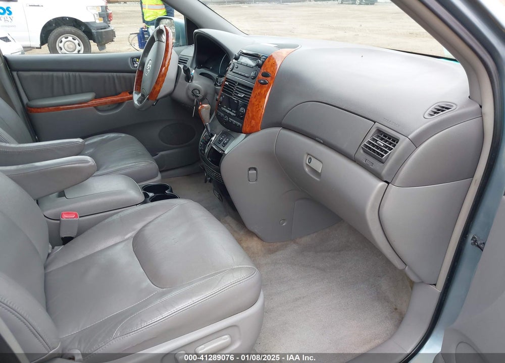 2007 TOYOTA SIENNA XLE LIMITED VIN: 5TDZK22C87S063763