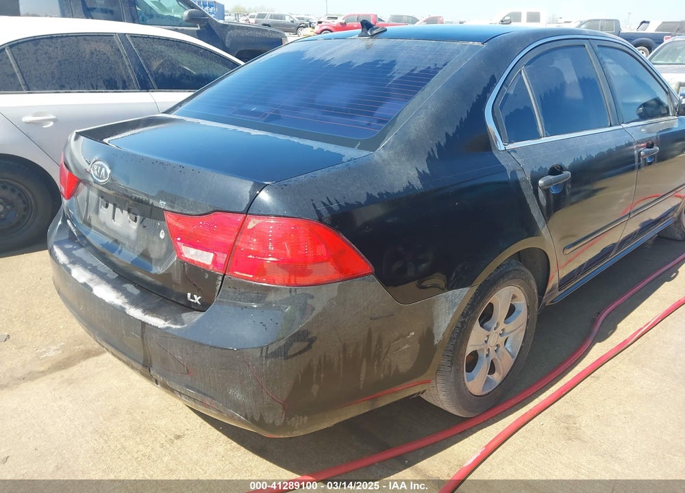 2009 KIA OPTIMA VIN: KNAGE228395365543
