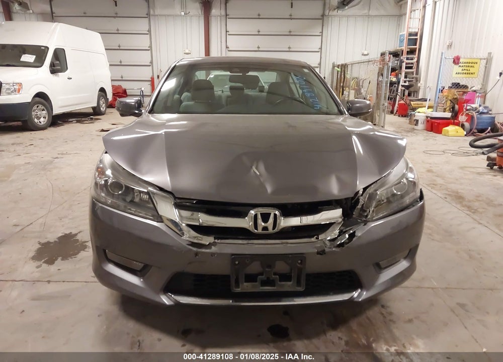 2014 HONDA ACCORD VIN: 1HGCR3F80EA016428