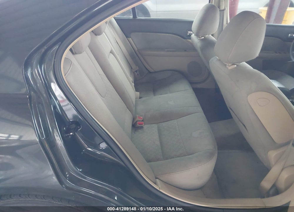 2010 FORD FUSION SE VIN: 3FAHP0HA4AR381144