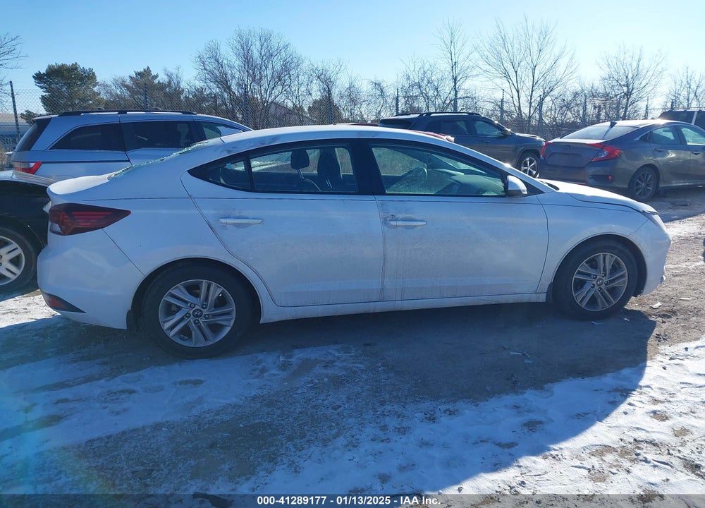 2019 HYUNDAI ELANTRA SEL VIN: 5NPD84LFXKH493631