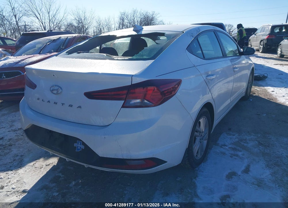 2019 HYUNDAI ELANTRA SEL VIN: 5NPD84LFXKH493631