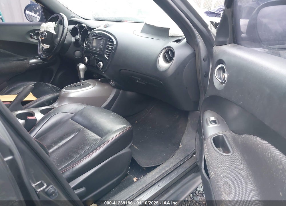 2011 NISSAN JUKE SL VIN: JN8AF5MV2BT023470