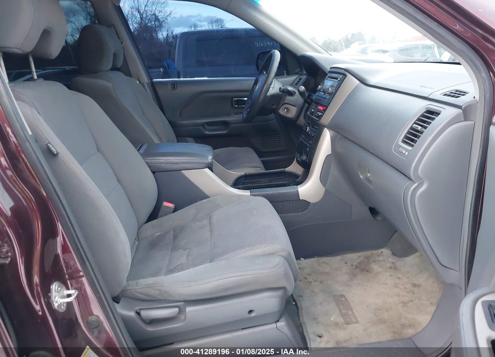 2008 HONDA PILOT SE VIN: 5FNYF18378B047657