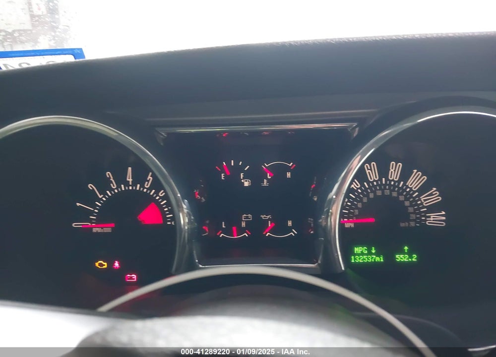 2005 FORD MUSTANG GT DELUXE/GT PREMIUM VIN: 1ZVHT82H755147208