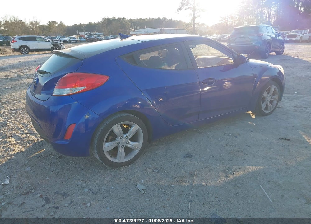 2014 HYUNDAI VELOSTER VIN: KMHTC6AD7EU199939