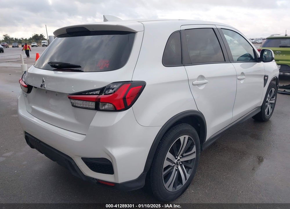 2020 MITSUBISHI OUTLANDER SPORT 2.0 ES VIN: JA4AP3AU6LU005102