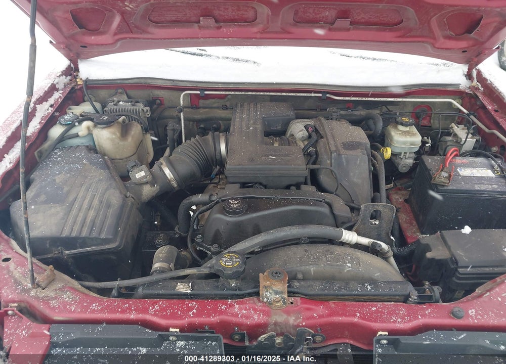 2004 CHEVROLET COLORADO LS VIN: 1GCDT136848135197