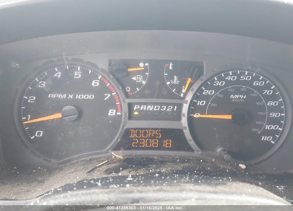 2004 CHEVROLET COLORADO LS VIN: 1GCDT136848135197