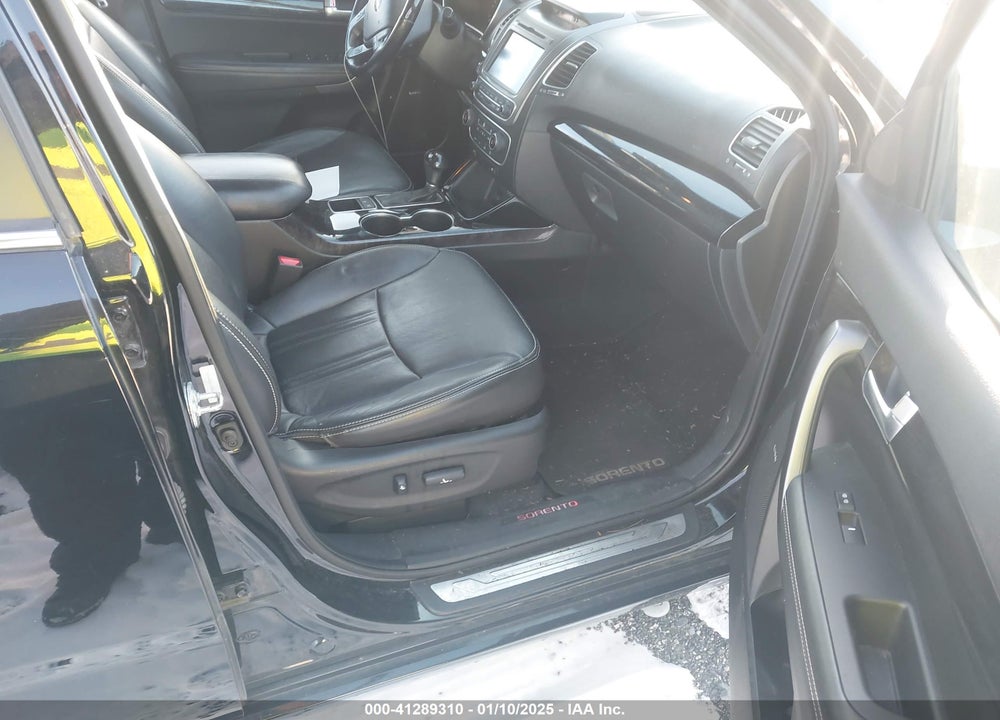 2014 KIA SORENTO LIMITED V6 VIN: 5XYKWDA75EG446074