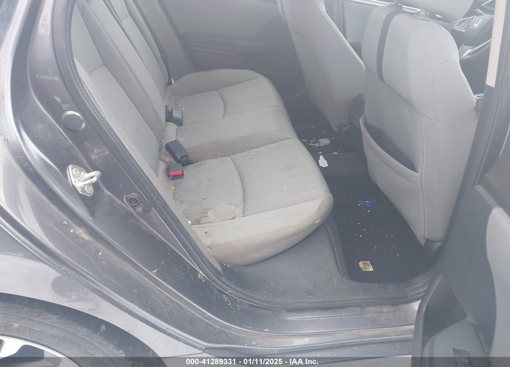 2018 HONDA CIVIC EX VIN: 19XFC2F74JE002523