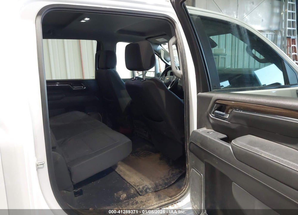 2024 CHEVROLET SILVERADO 2500HD 4WD STANDARD BED LT VIN: 2GC4YNE75R1193700