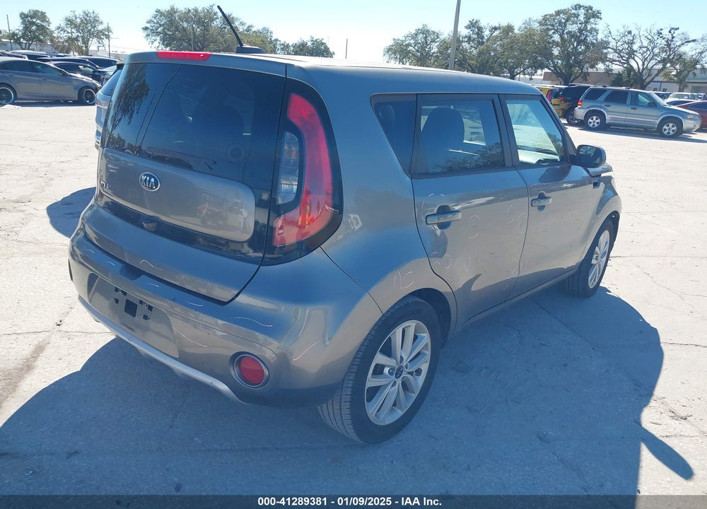 2017 KIA SOUL VIN: KNDJP3A51H7411440