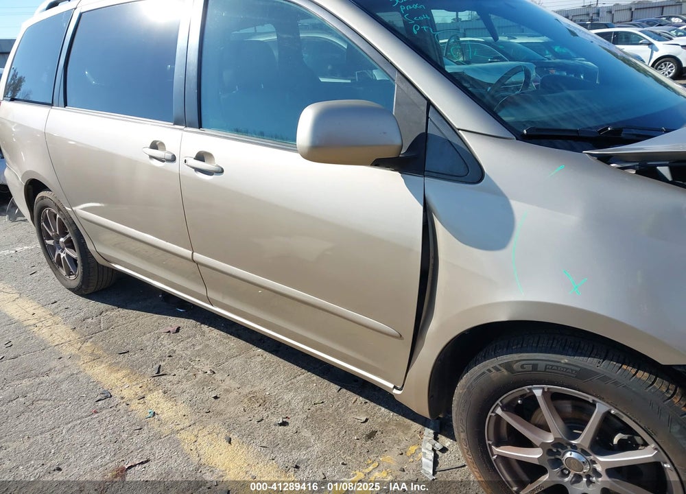 2006 TOYOTA SIENNA XLE VIN: 5TDZA22C06S436165