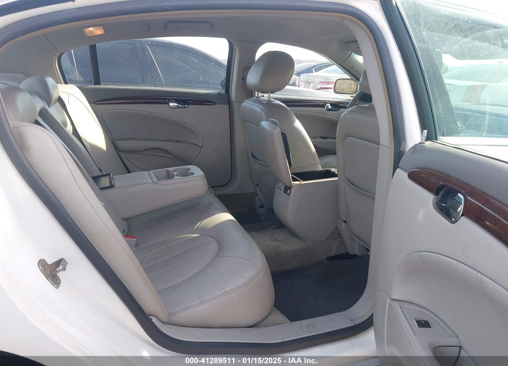 2011 BUICK LUCERNE VIN: 1G4HC5EM5BU143844