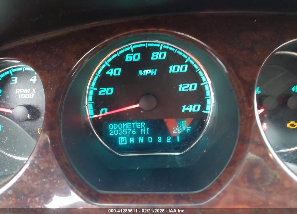 2011 BUICK LUCERNE VIN: 1G4HC5EM5BU143844