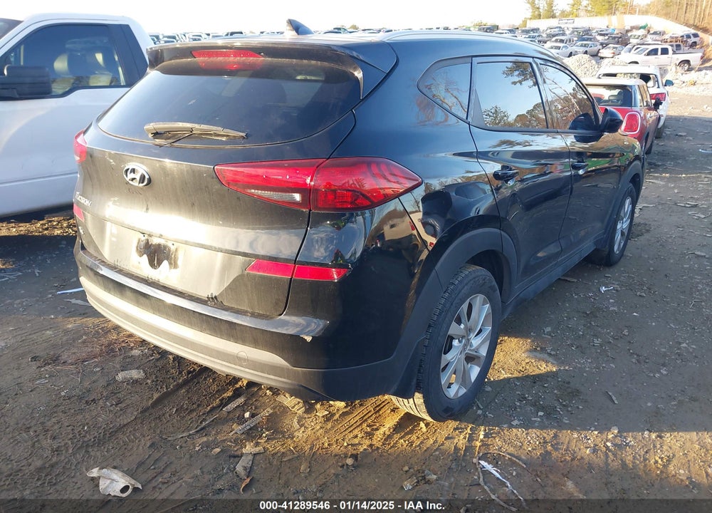 2021 HYUNDAI TUCSON VIN: KM8J33A40MU302574