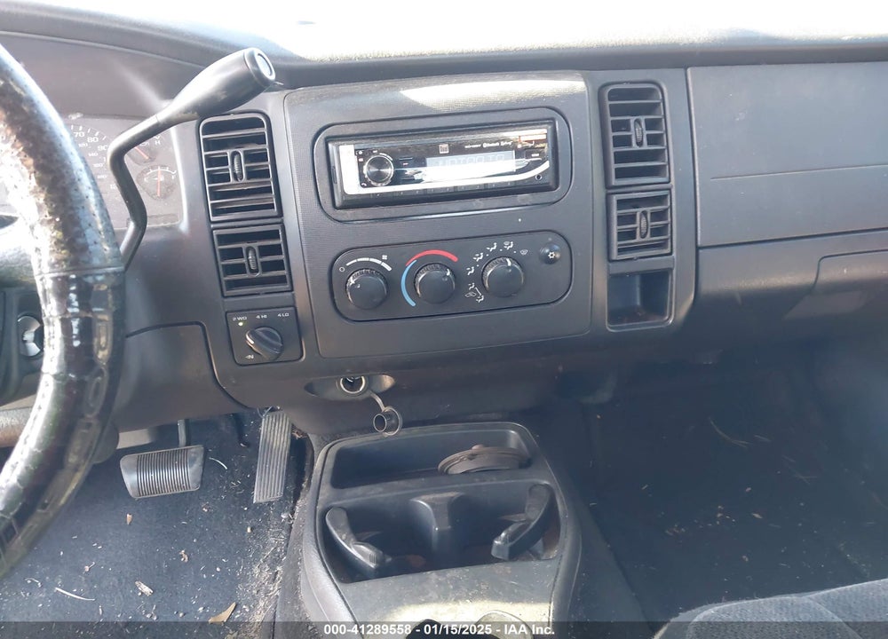 2004 DODGE DAKOTA SLT VIN: 1D7HG48N84S533882