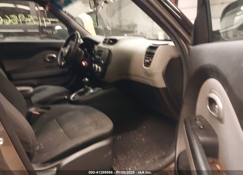 2016 KIA SOUL VIN: KNDJN2A22G7274772