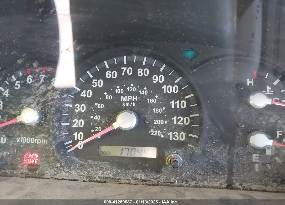 2005 KIA SORENTO EX/LX VIN: KNDJC733855335284