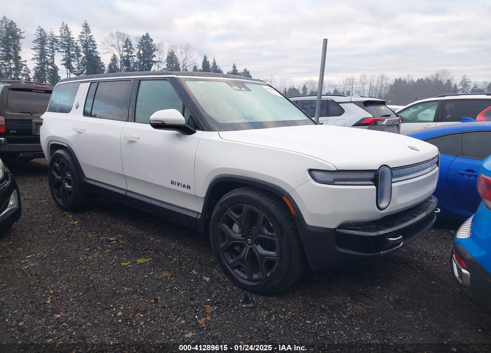 2025 RIVIAN R1S ADVENTURE DUAL MOTOR LARGE PACK/ADVENTURE DUAL MOTOR MAX PACK VIN: 7PDSGBBA3SN052257
