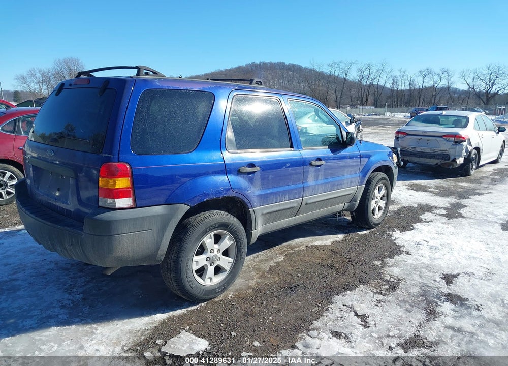 2005 FORD ESCAPE XLT VIN: 1FMCU03105KA57618
