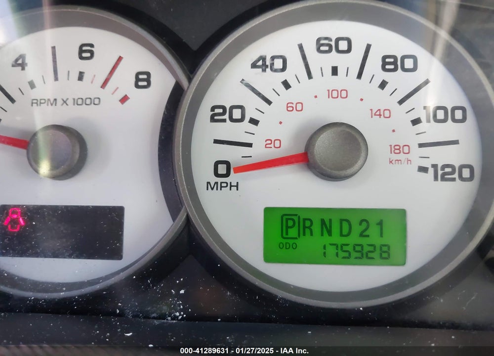 2005 FORD ESCAPE XLT VIN: 1FMCU03105KA57618