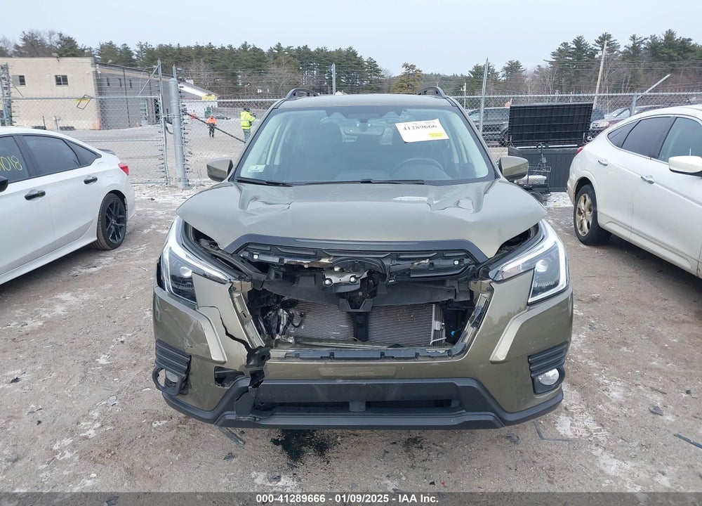 2022 SUBARU FORESTER VIN: JF2SKAEC0NH432982