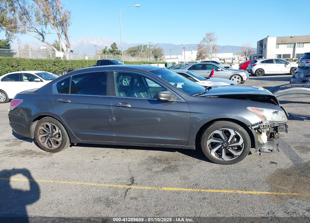 2008 HONDA ACCORD 2.4 EX-L VIN: 1HGCP268X8A036142