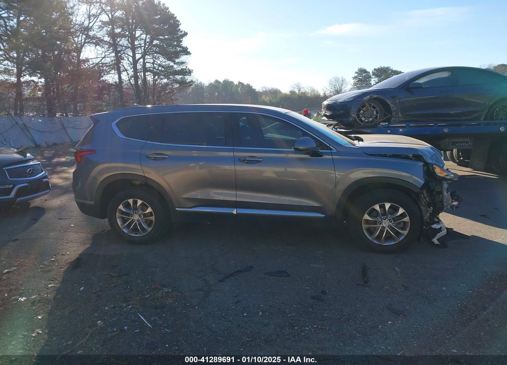 2019 HYUNDAI SANTA FE VIN: 5NMS3CAD5KH083477