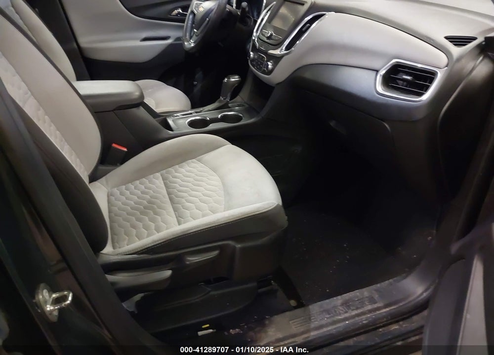 2018 CHEVROLET EQUINOX LT VIN: 2GNAXSEV2J6237587