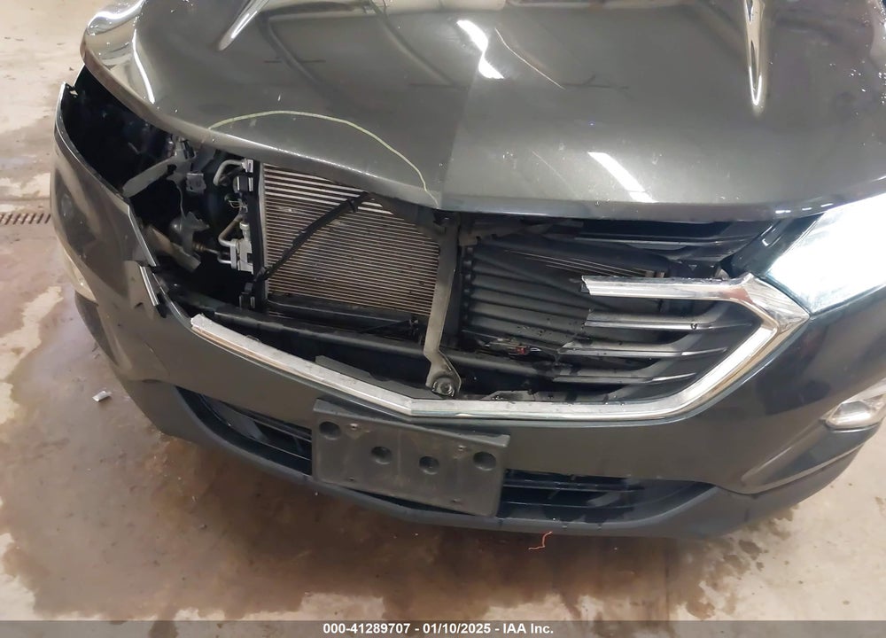 2018 CHEVROLET EQUINOX LT VIN: 2GNAXSEV2J6237587
