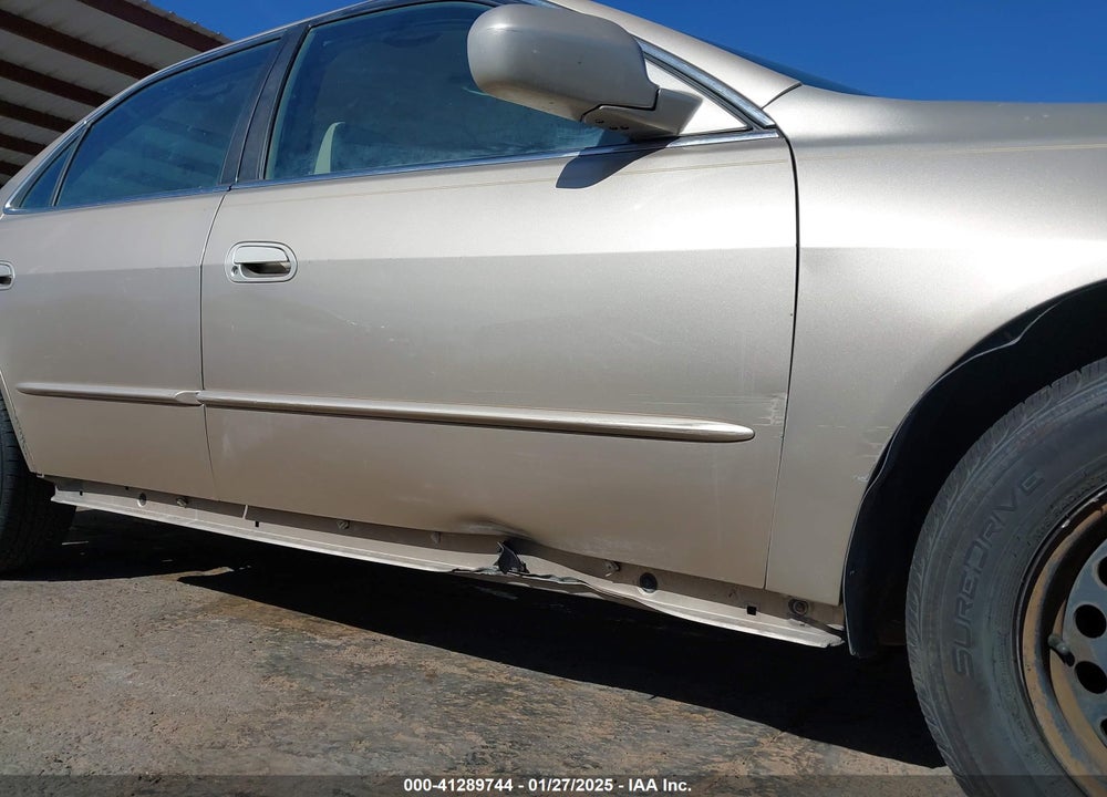 2002 HONDA ACCORD 3.0 LX VIN: 1HGCG16492A069549