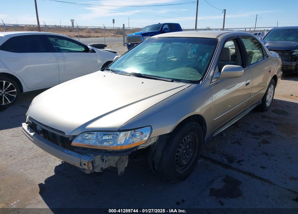 2002 HONDA ACCORD 3.0 LX VIN: 1HGCG16492A069549