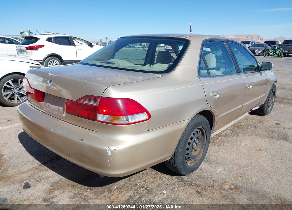 2002 HONDA ACCORD 3.0 LX VIN: 1HGCG16492A069549