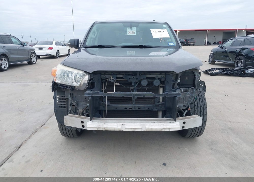 2010 TOYOTA 4RUNNER LIMITED V6 VIN: JTEZU5JR0A5012171