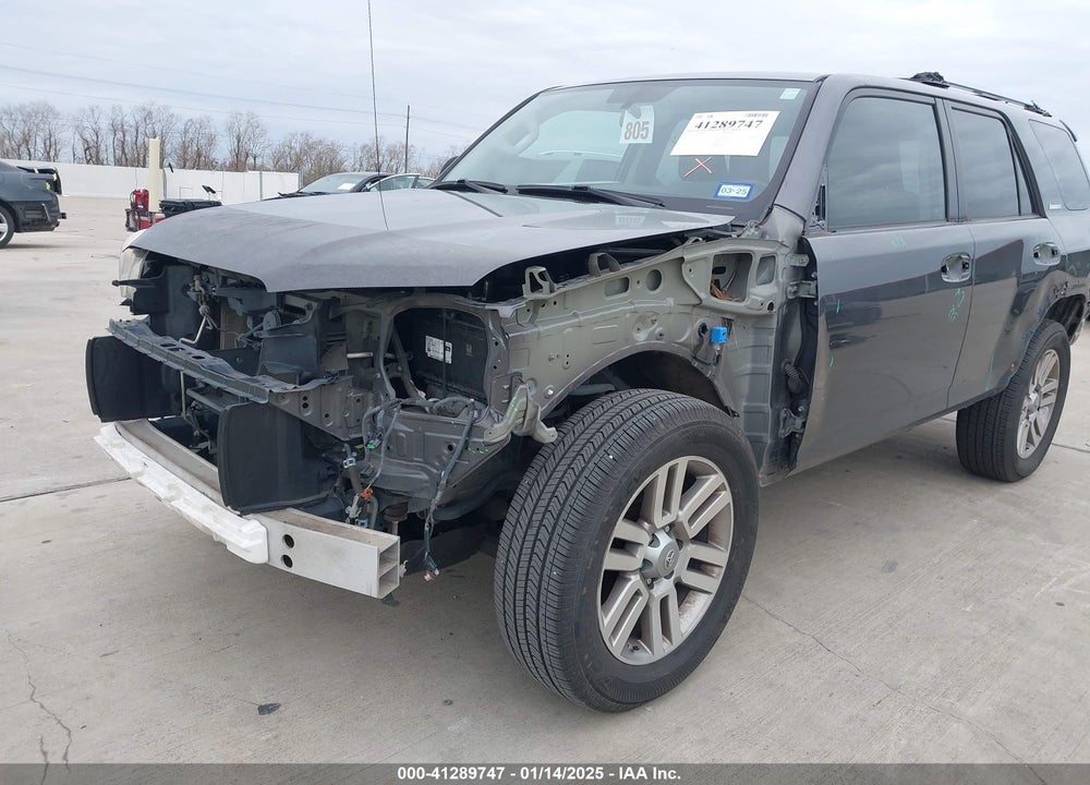 2010 TOYOTA 4RUNNER LIMITED V6 VIN: JTEZU5JR0A5012171