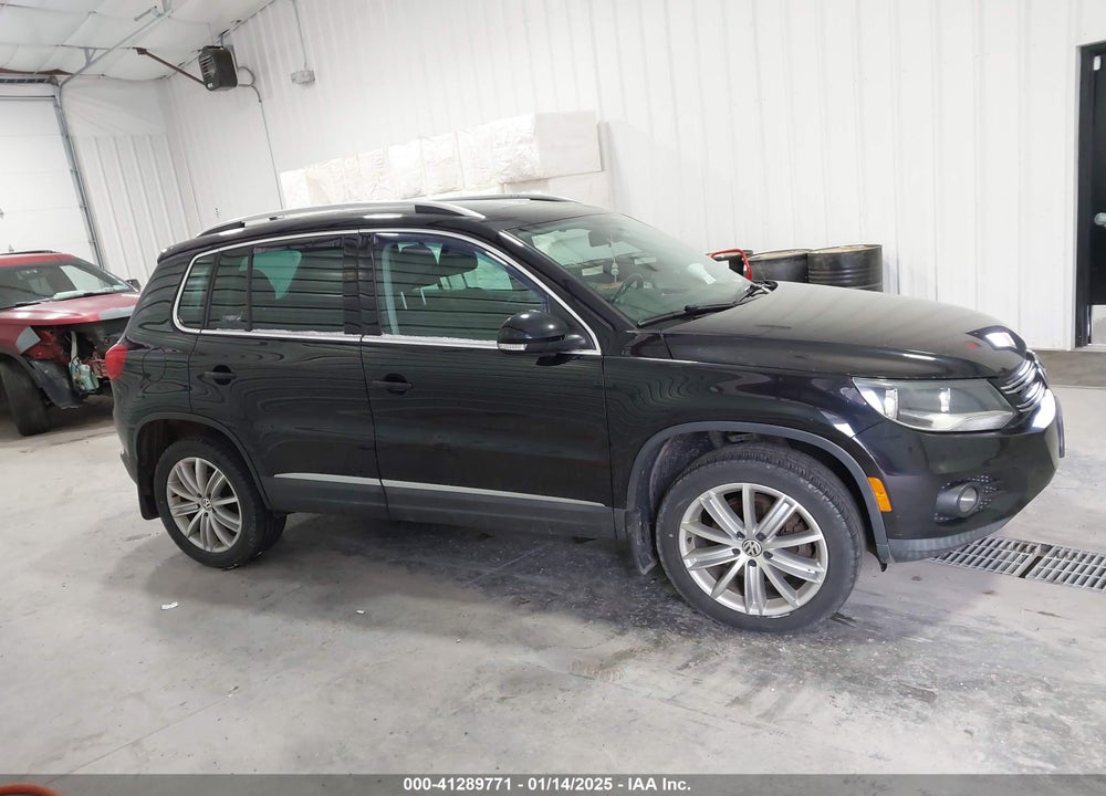 2014 VOLKSWAGEN TIGUAN SEL VIN: WVGBV3AX6EW551699
