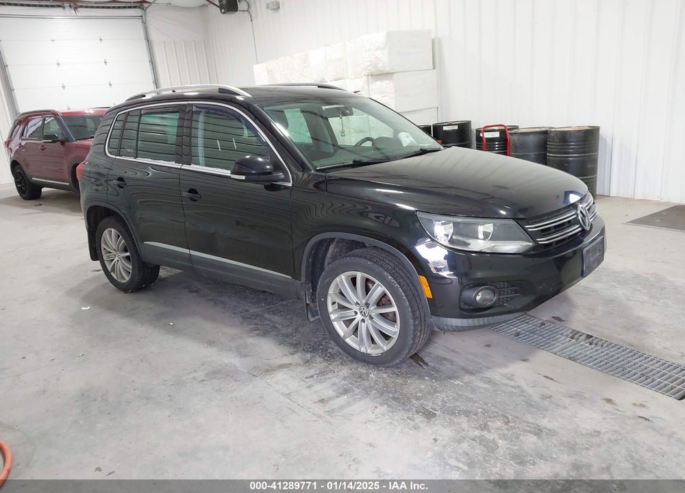 2014 VOLKSWAGEN TIGUAN SEL VIN: WVGBV3AX6EW551699