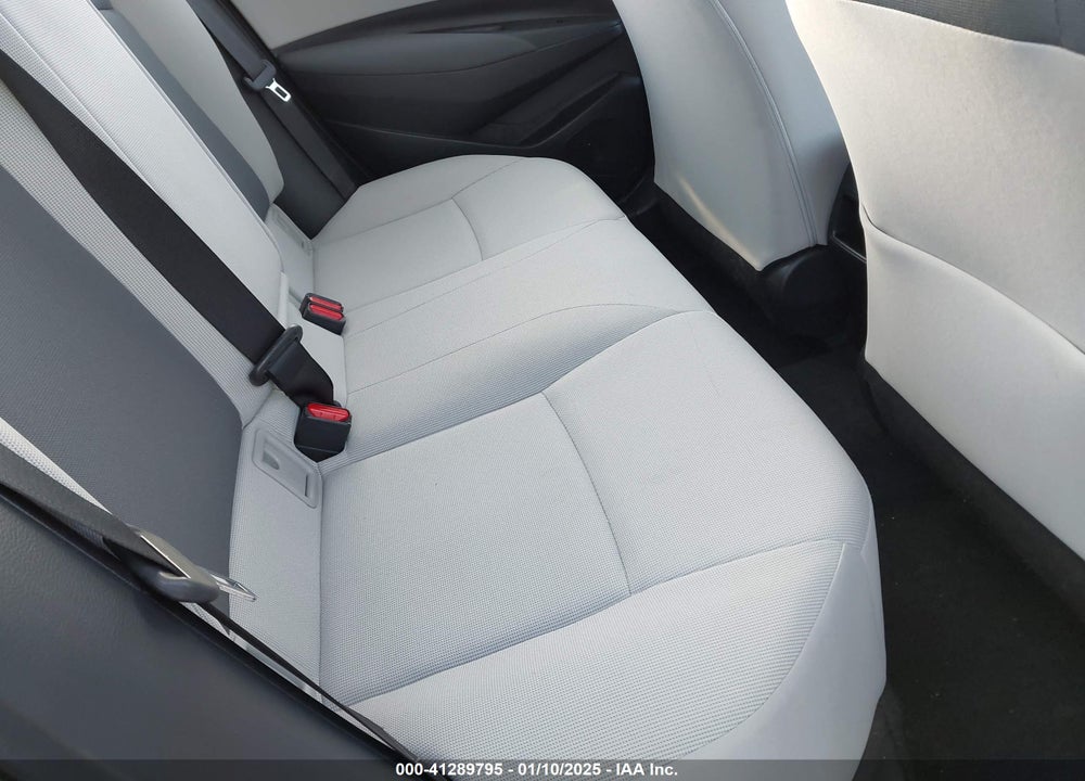 2021 TOYOTA COROLLA LE VIN: JTDEPMAE8MJ180900