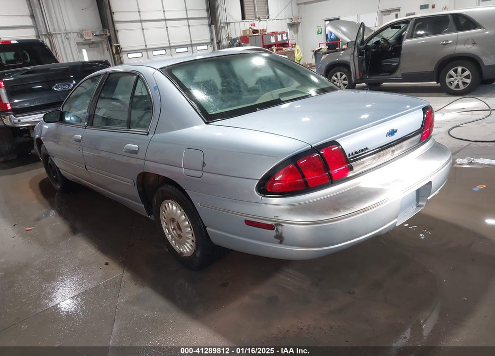 1997 CHEVROLET LUMINA TAXI VIN: 2G1WL52M1V9132379
