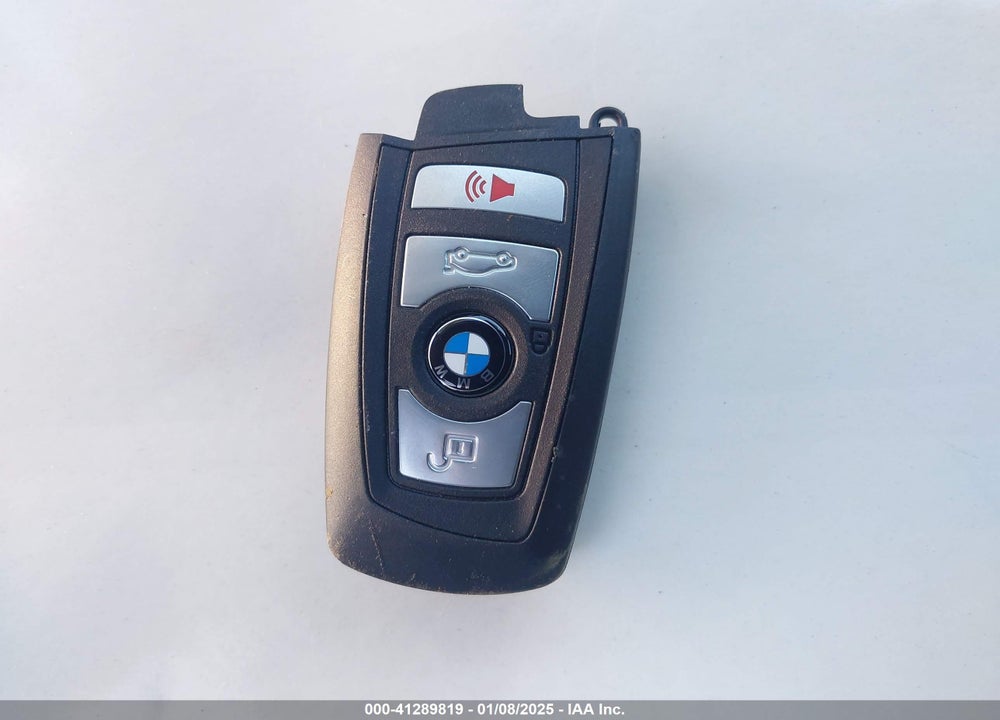 2013 BMW 528I VIN: WBAXG5C51DD230818