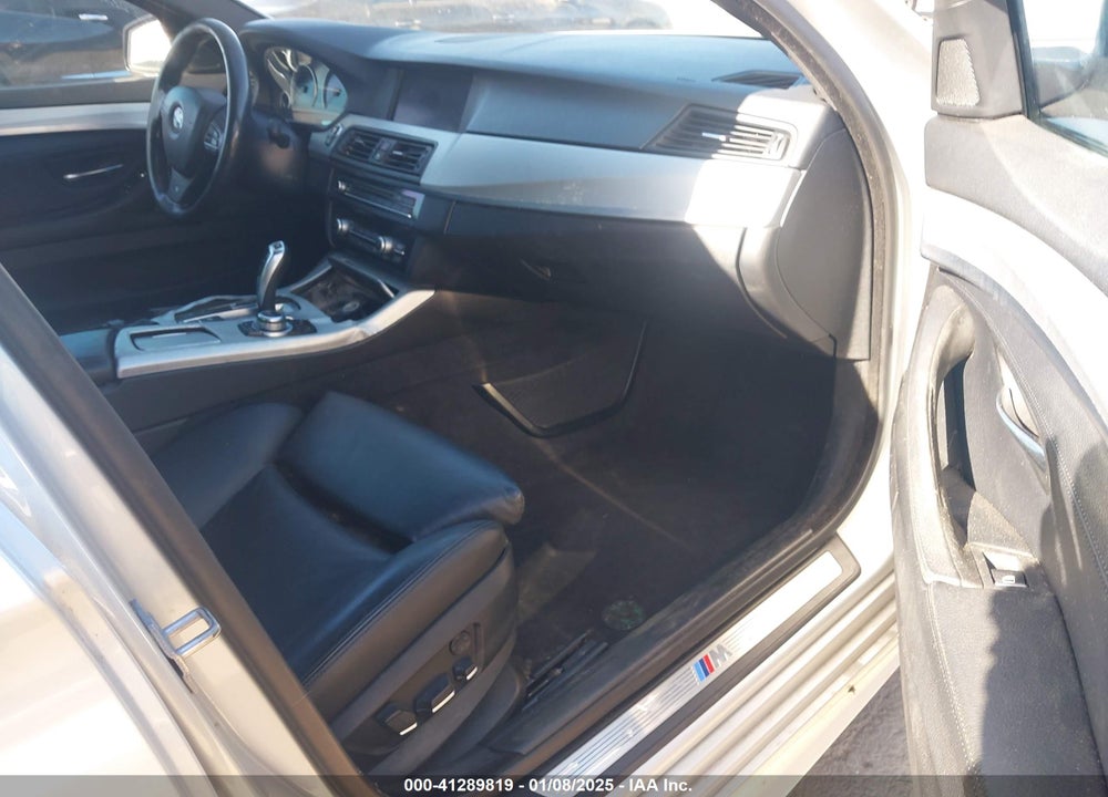 2013 BMW 528I VIN: WBAXG5C51DD230818