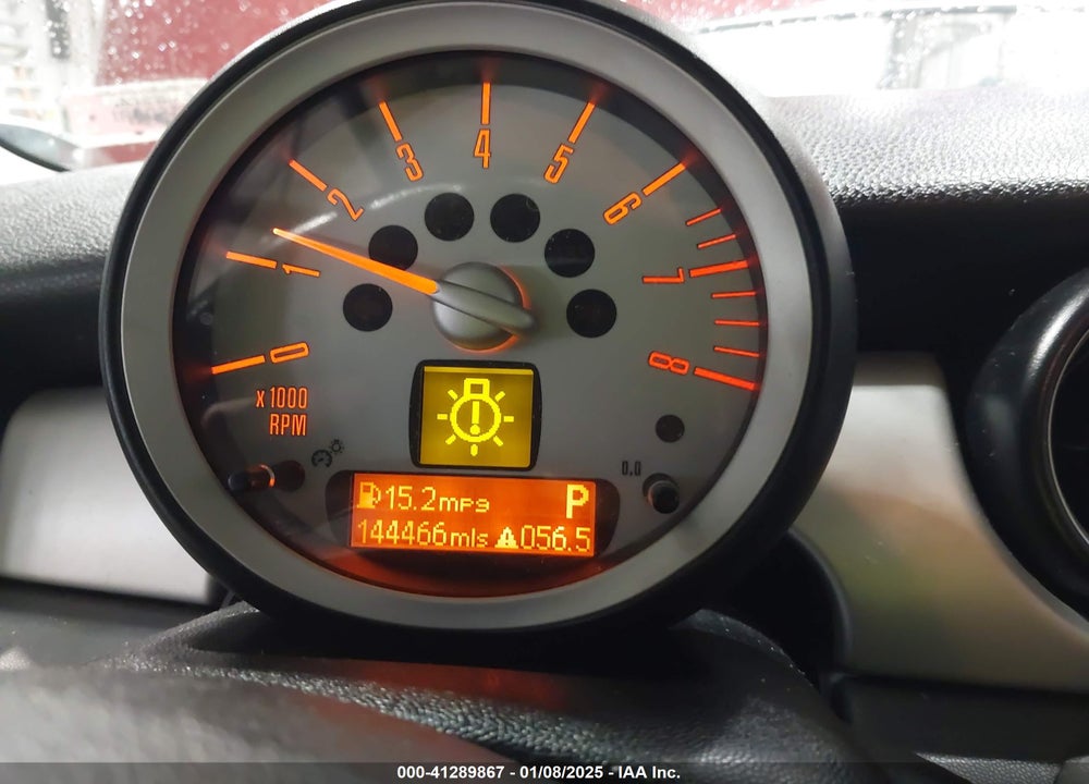 2009 MINI COOPER CLUBMAN VIN: WMWML33579TX36198
