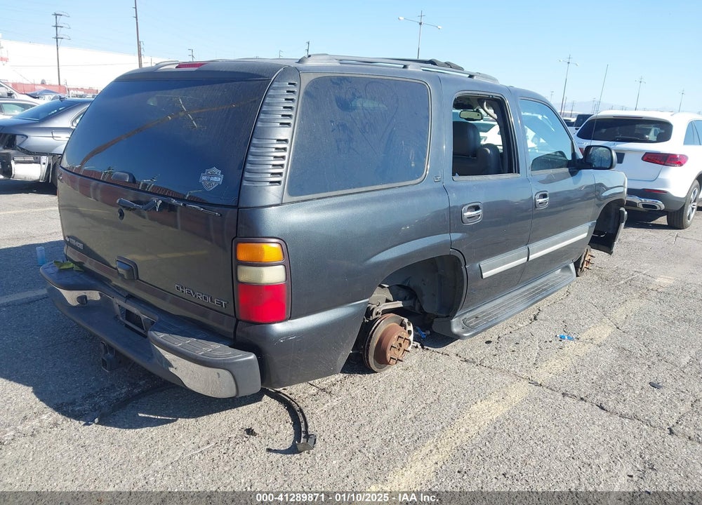 2005 CHEVROLET TAHOE LT VIN: 1GNEC13TX5R269982
