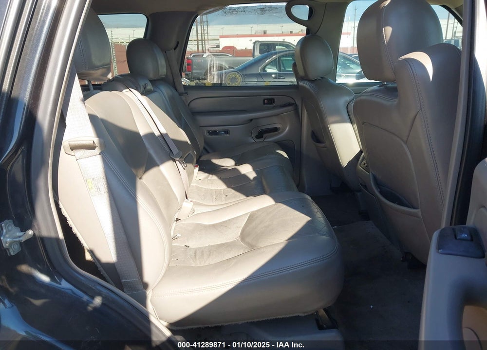 2005 CHEVROLET TAHOE LT VIN: 1GNEC13TX5R269982
