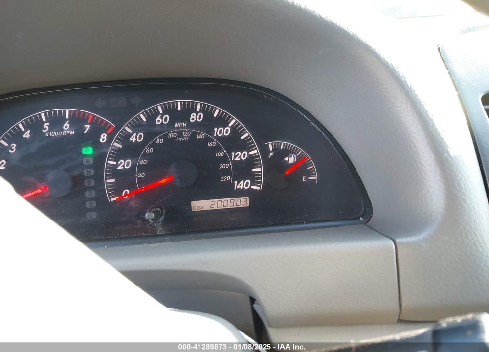 2005 TOYOTA CAMRY LE VIN: 4T1BE32K95U621212
