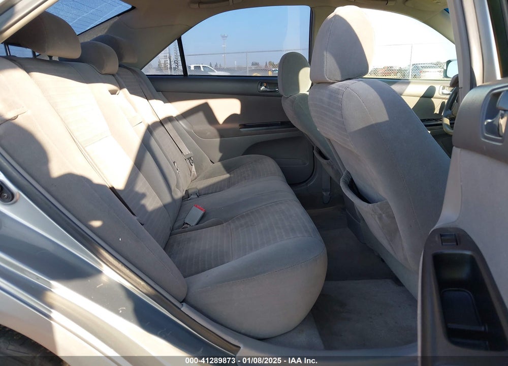 2005 TOYOTA CAMRY LE VIN: 4T1BE32K95U621212