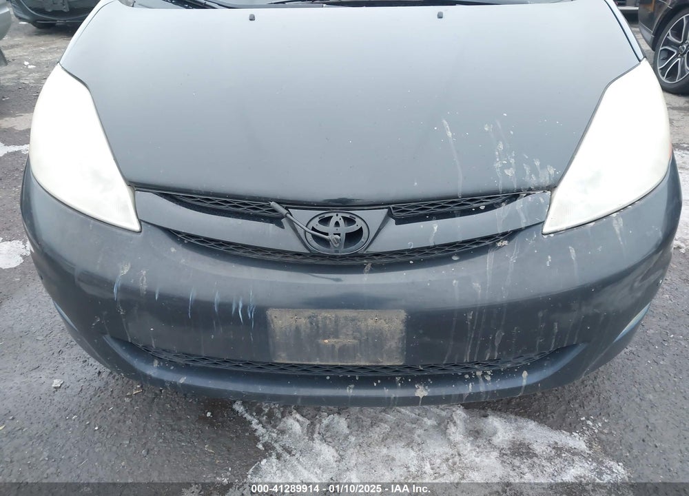 2009 TOYOTA SIENNA XLE VIN: 5TDZK22C59S269013